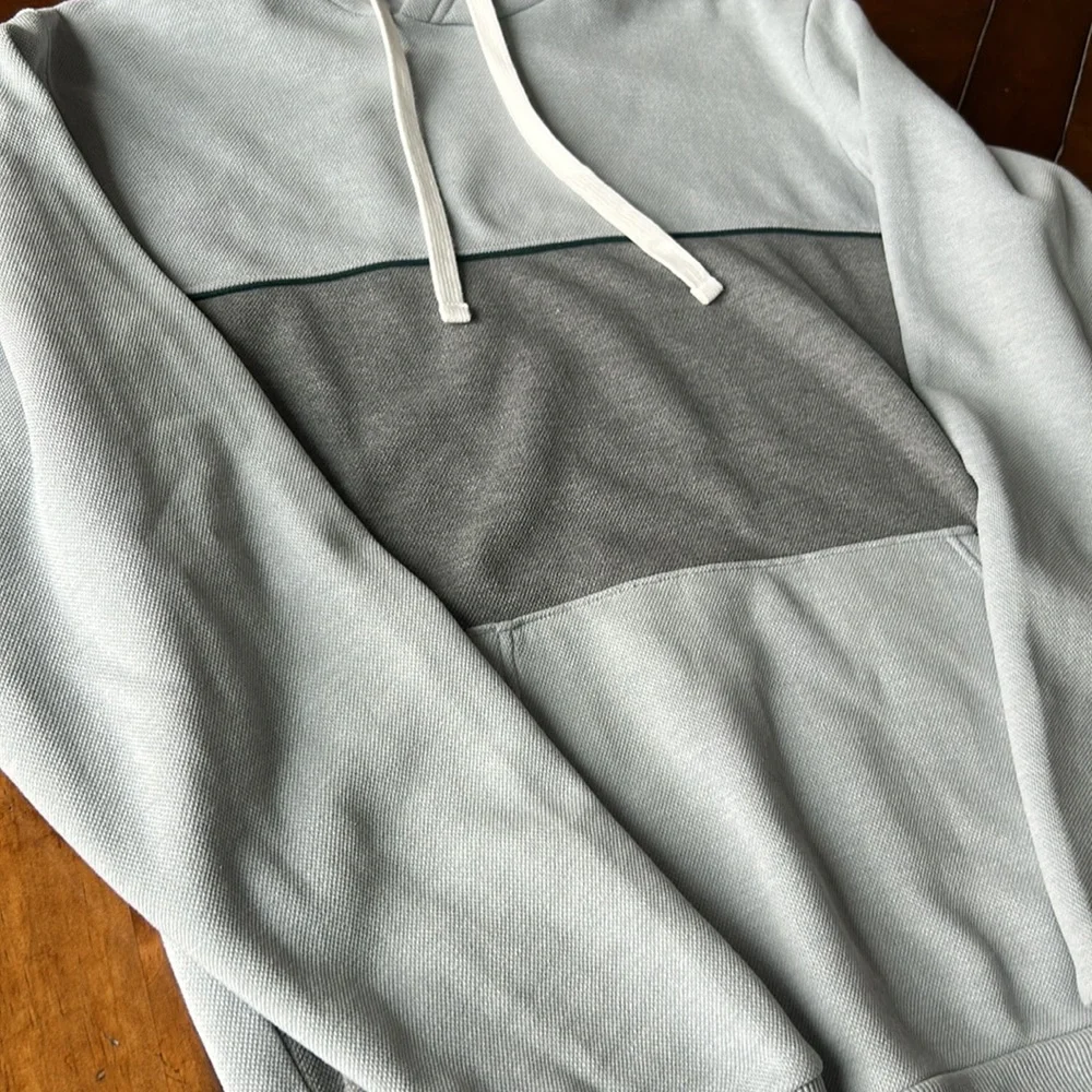 Under Armour Sweatshirt Sz: M - Picture 2 of 9